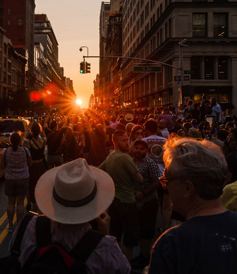 Manhattanhenge, summer in New York