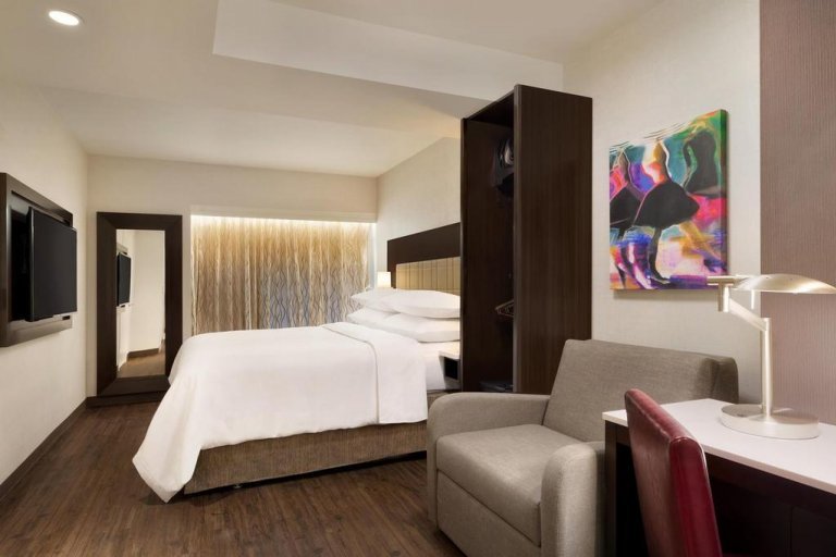 Photo hotel Embassy Suites By Hilton New York Manhattan Times Square