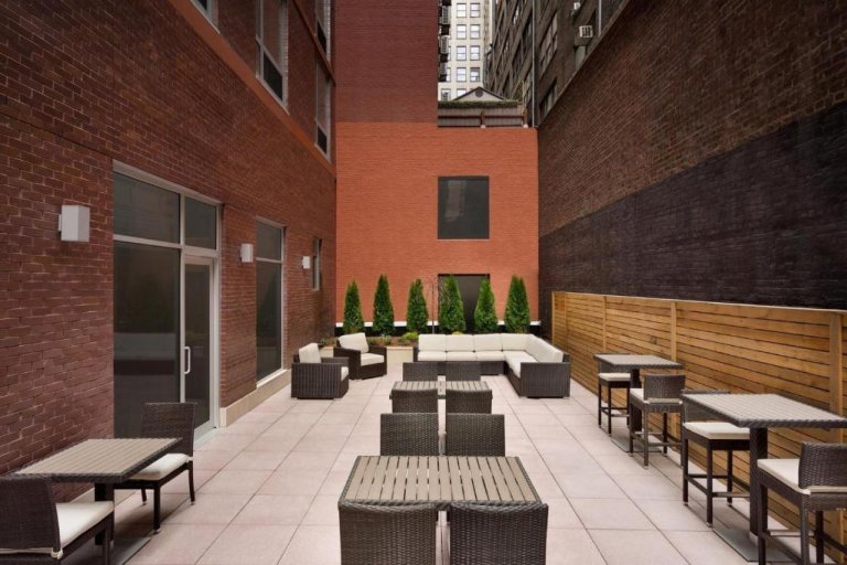 Photo hotel Hilton Garden Inn New York Times Square South 