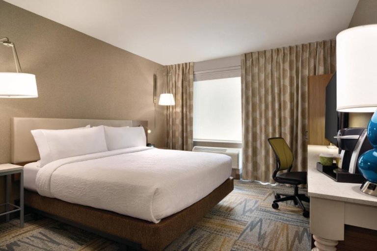 Photo hotel Hilton Garden Inn New York Times Square South 