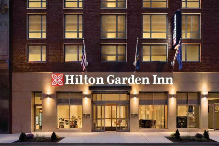Photo hotel Hilton Garden Inn New York Times Square South 